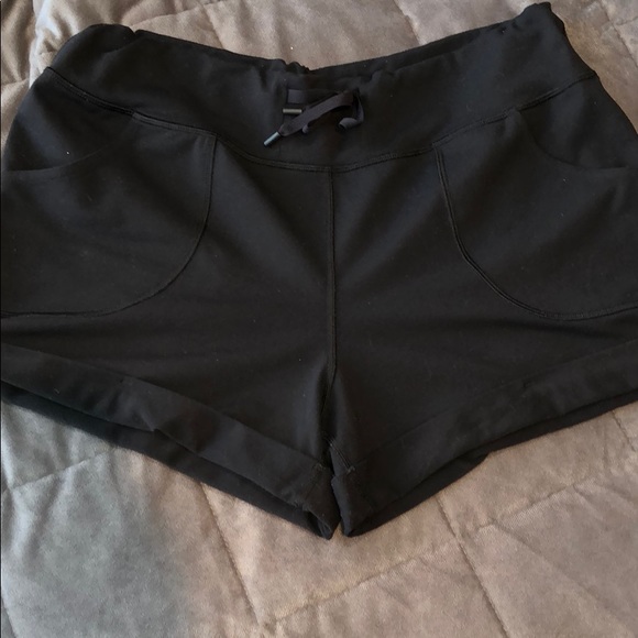 lululemon luon shorts